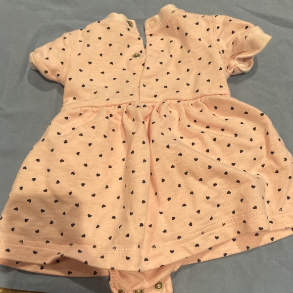 6mo 2-piece bundle from Carters - Picture 3 of 8